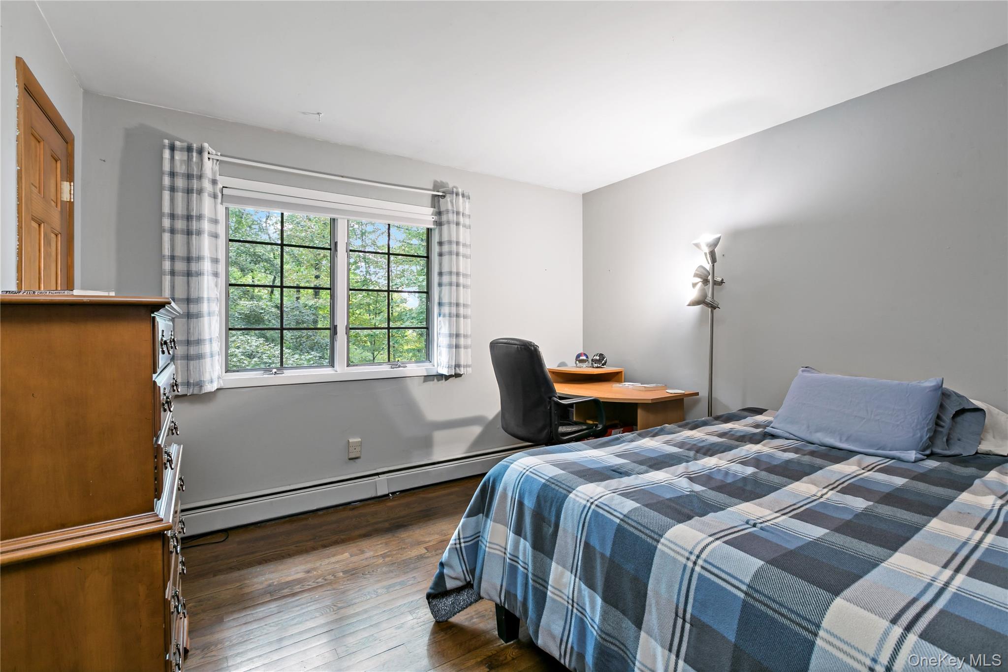999 Cliff Avenue – For Sale photo 15