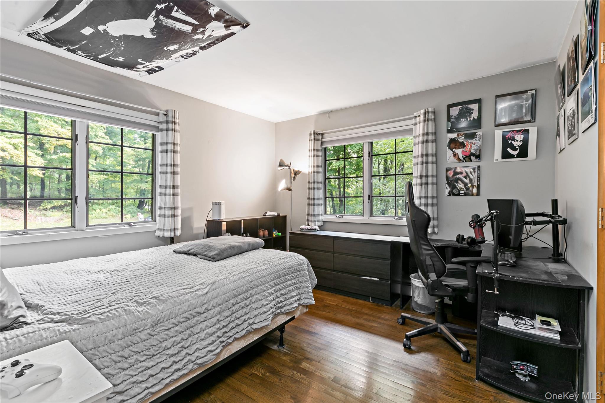 999 Cliff Avenue – For Sale photo 16