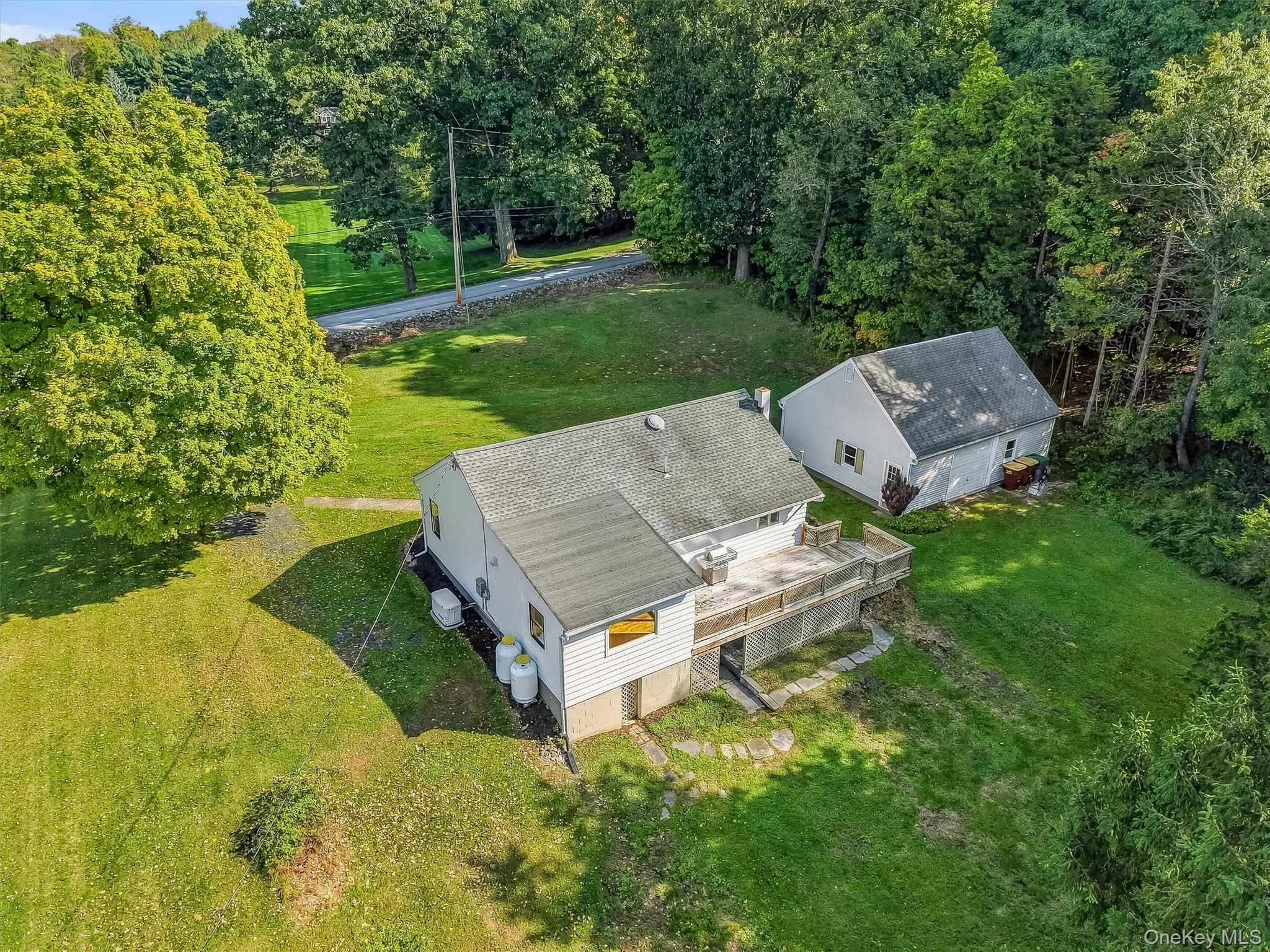 240 Spanktown Road – For Sale photo 2
