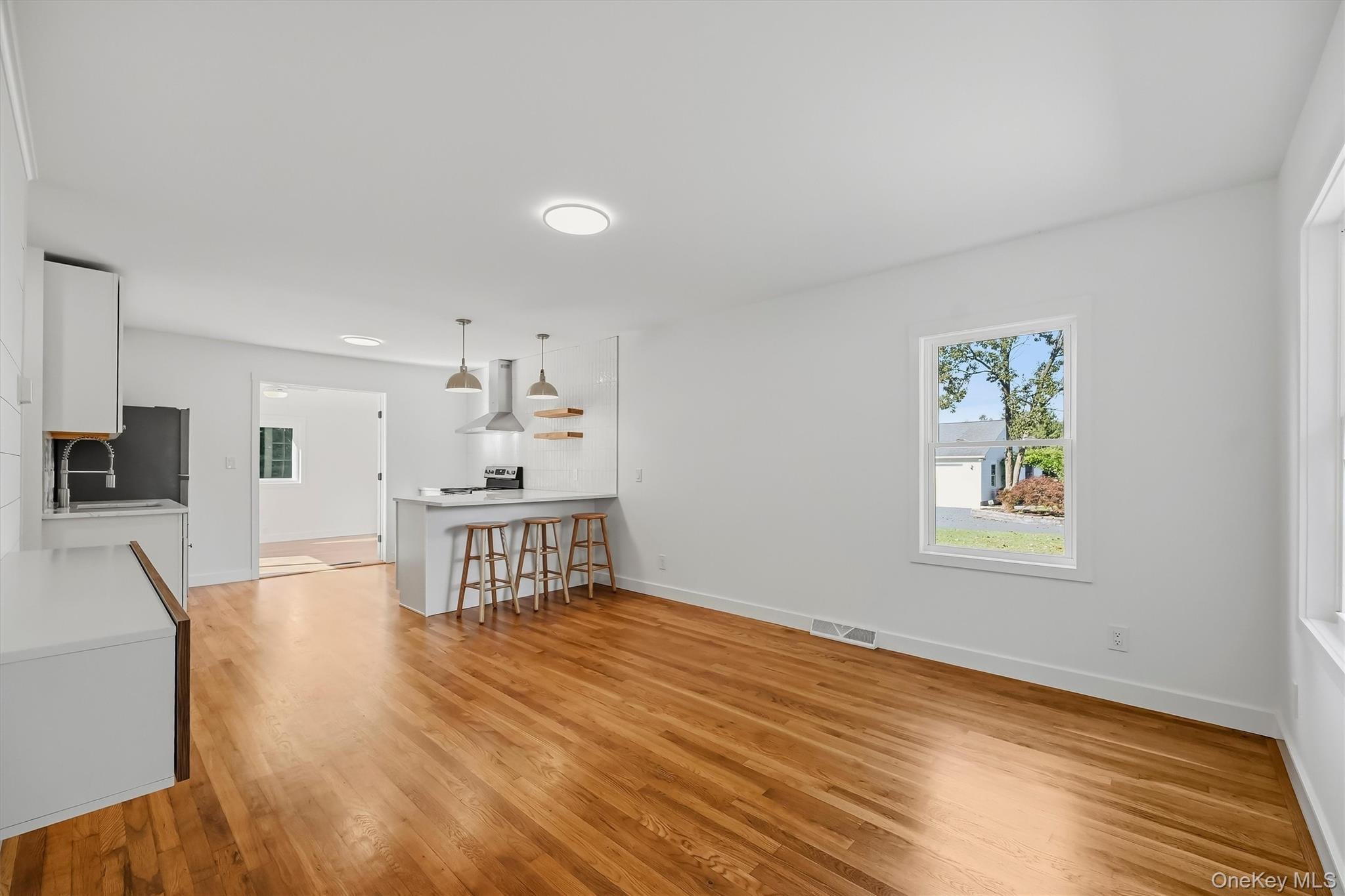 240 Spanktown Road – For Sale photo 5