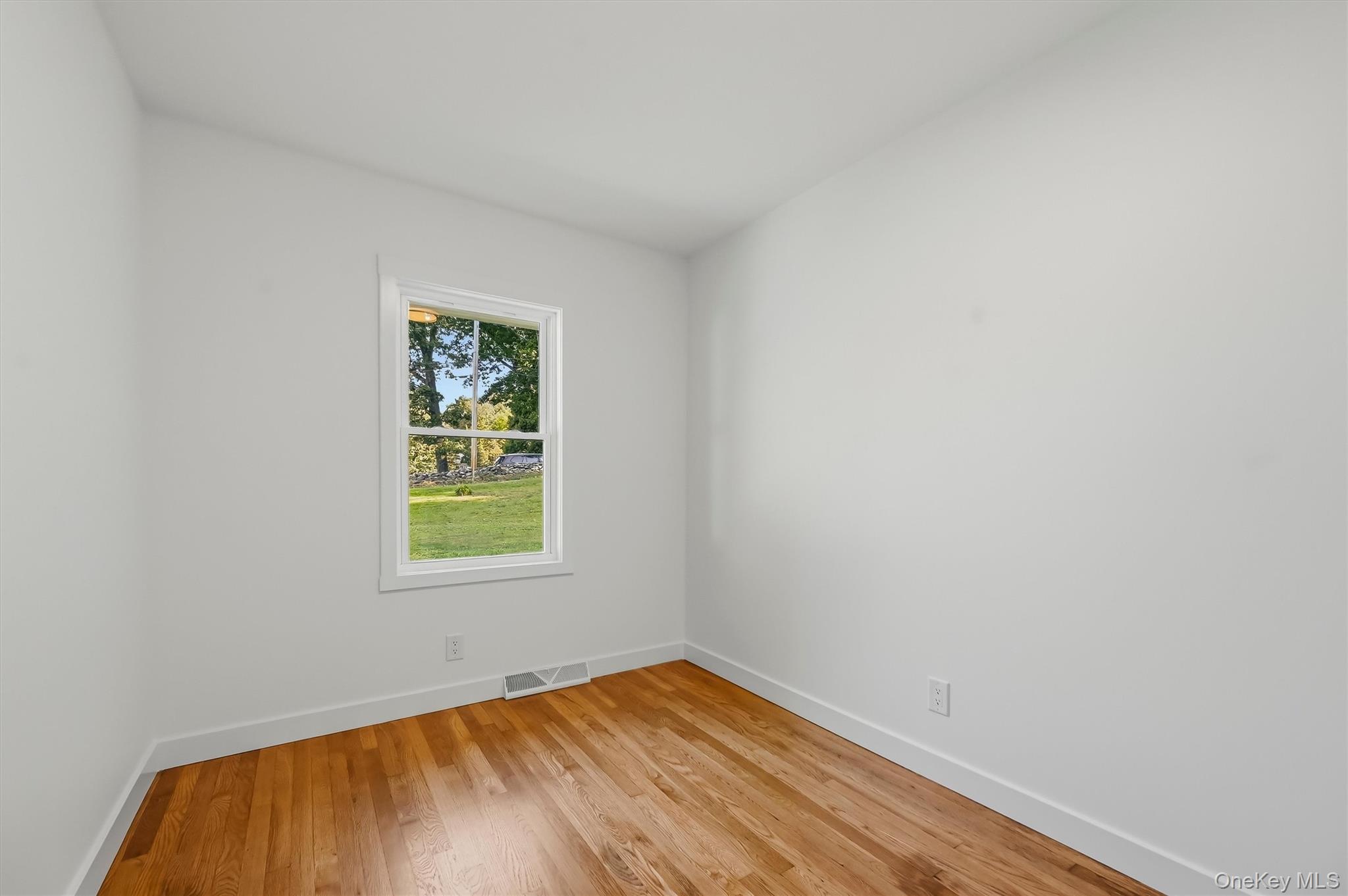 240 Spanktown Road – For Sale photo 22