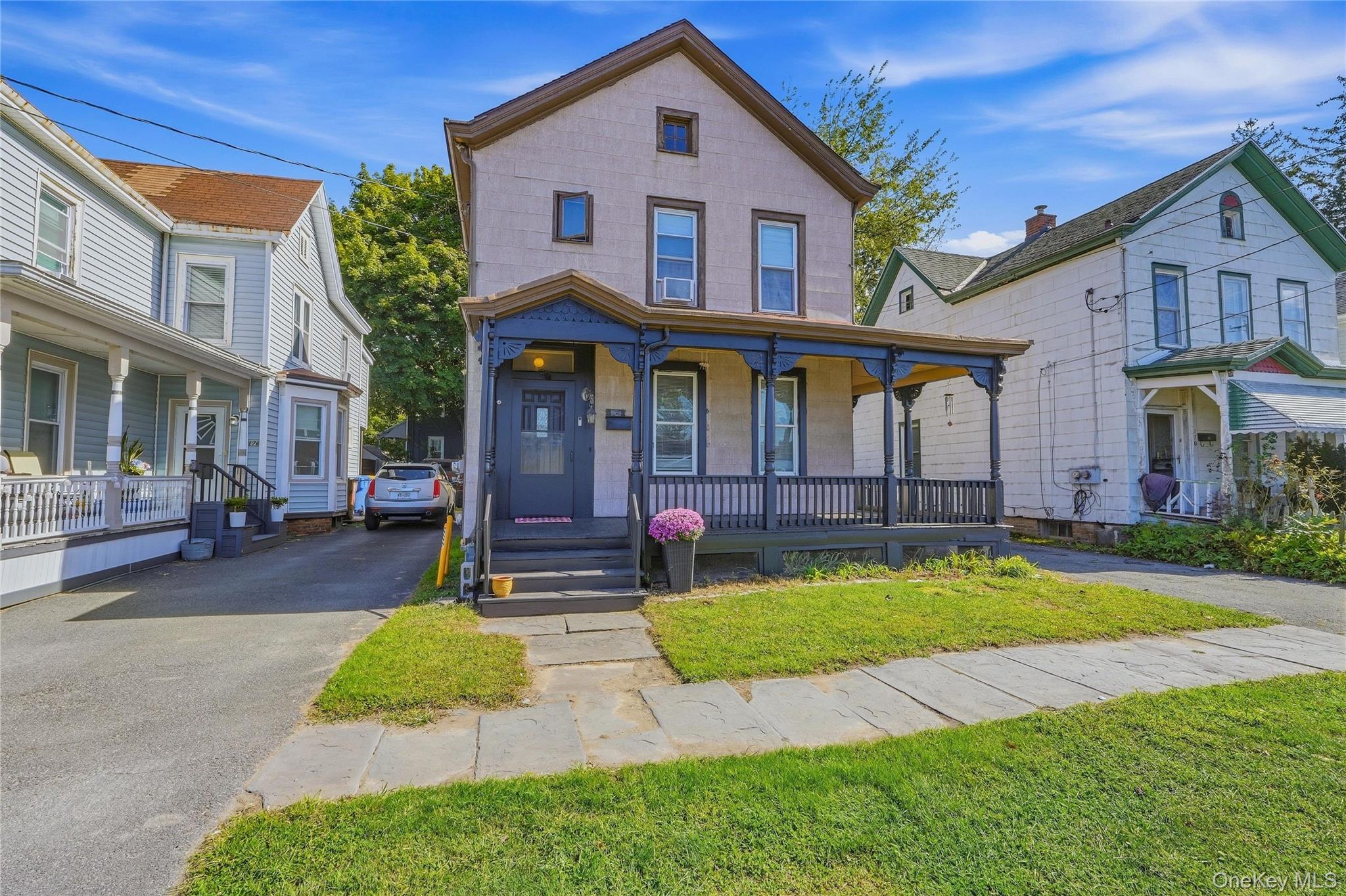 174 Foxhall Avenue – For Sale photo 2