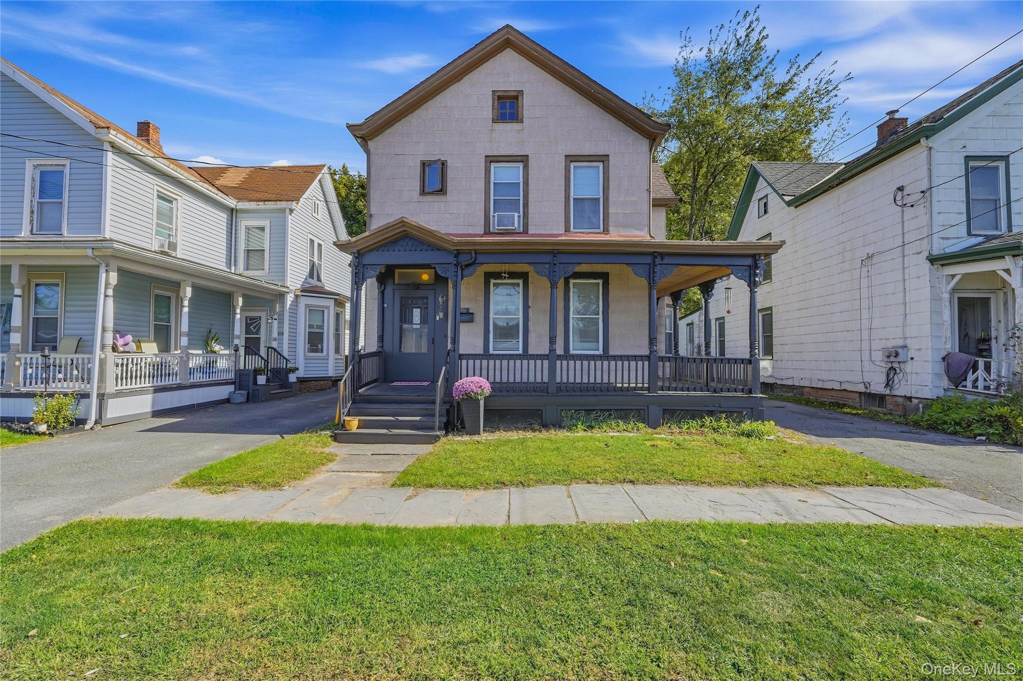 174 Foxhall Avenue – For Sale