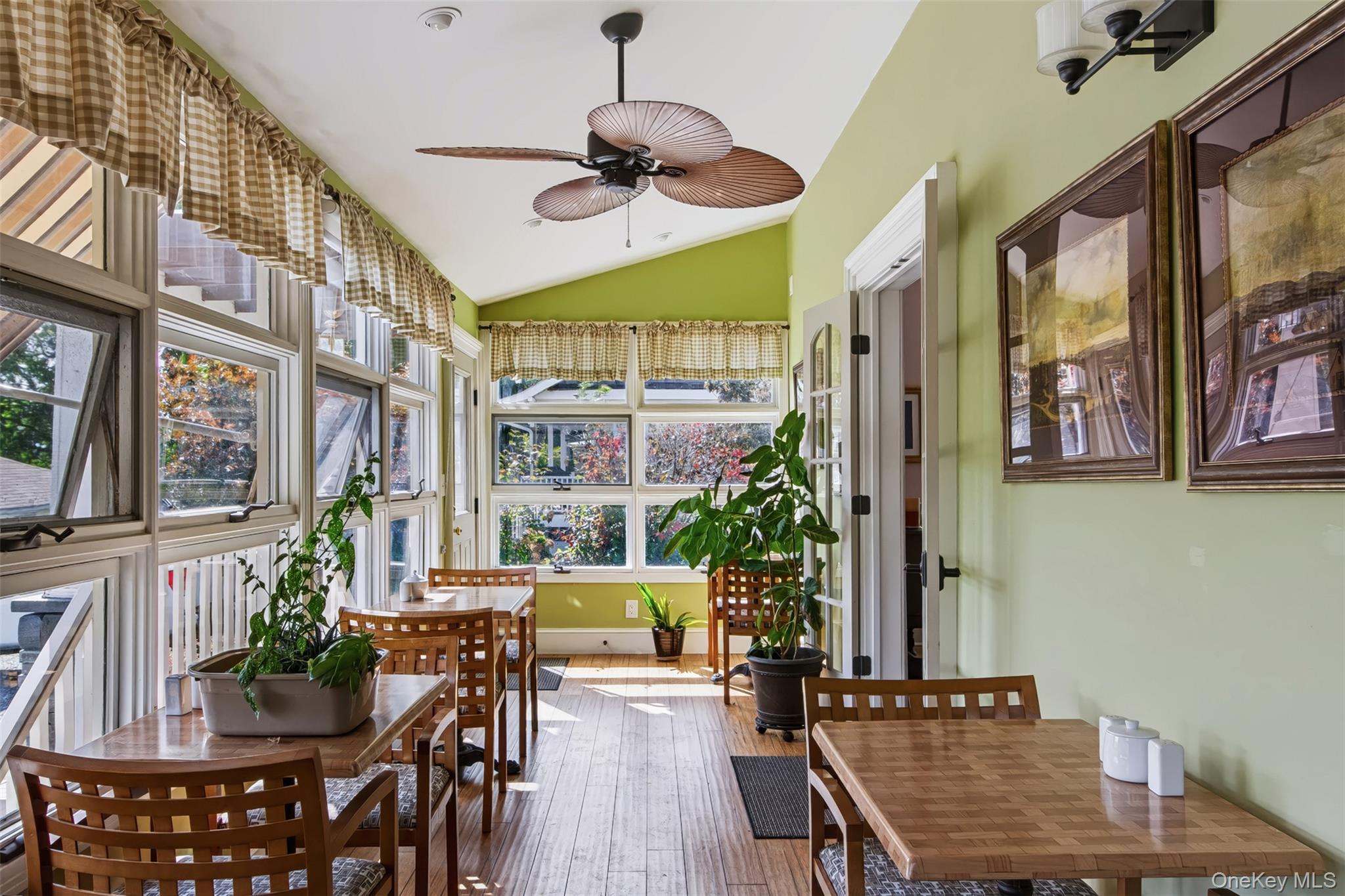 5 West Street – For Sale photo 17