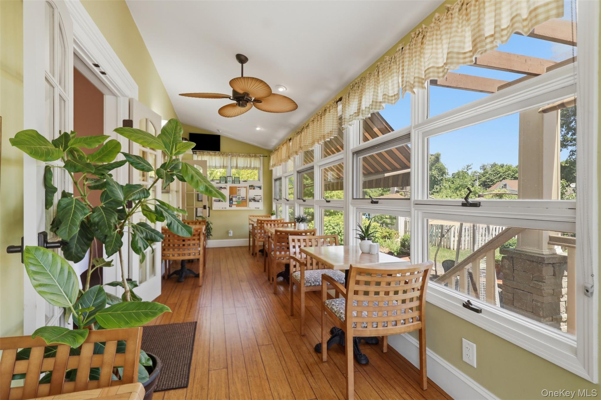5 West Street – For Sale photo 16