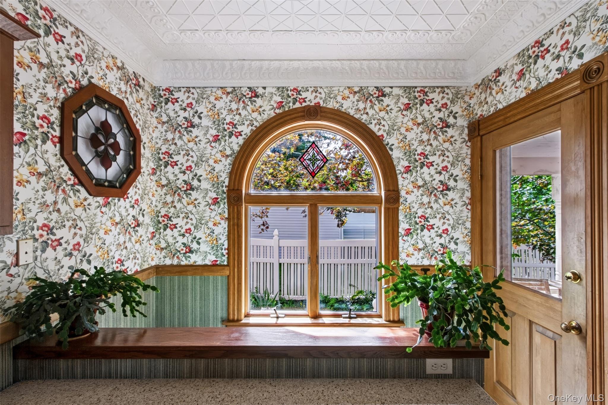 10 West Street – For Sale photo 10