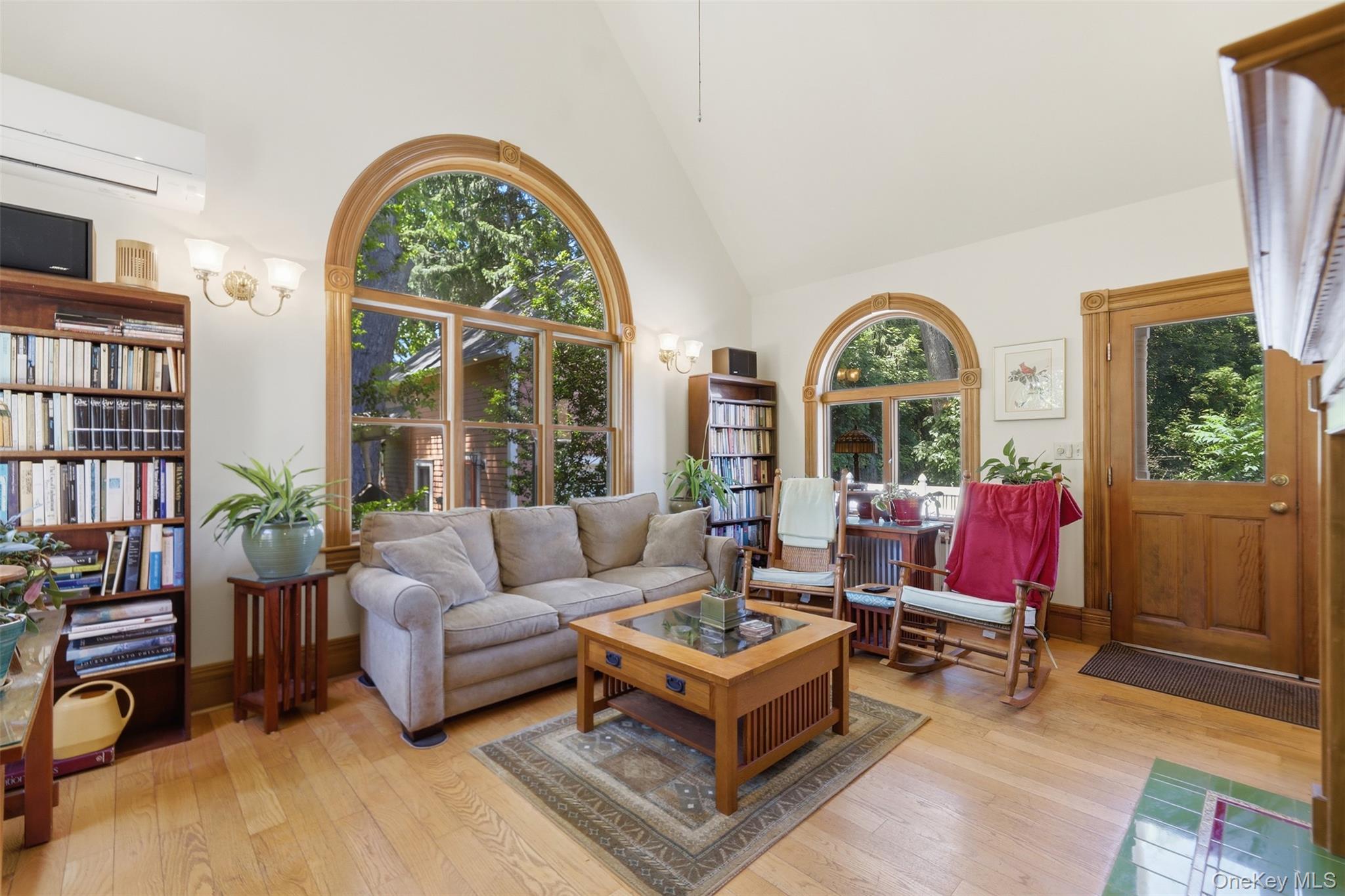 10 West Street – For Sale photo 13