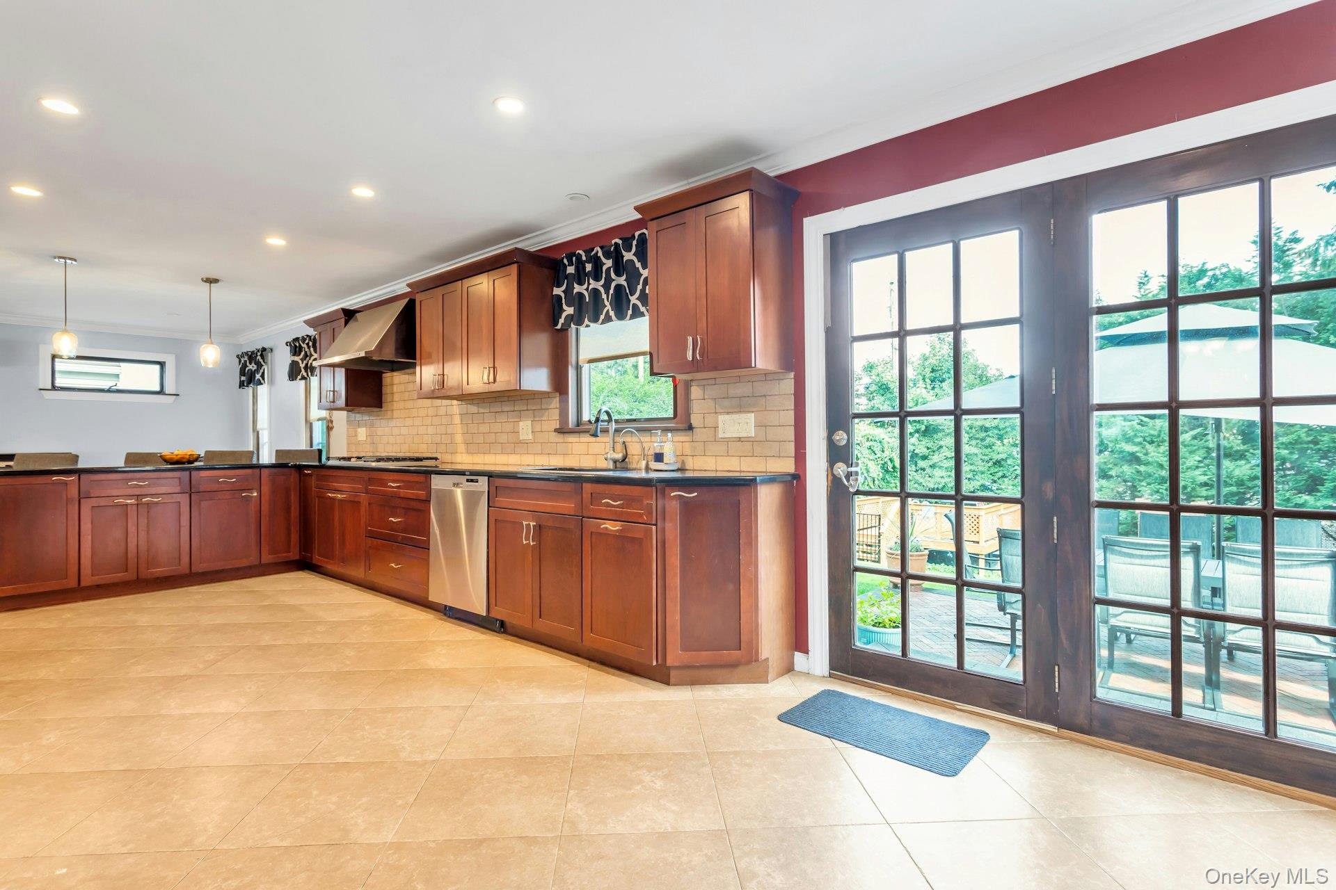 22 Bryce Avenue – For Sale photo 14