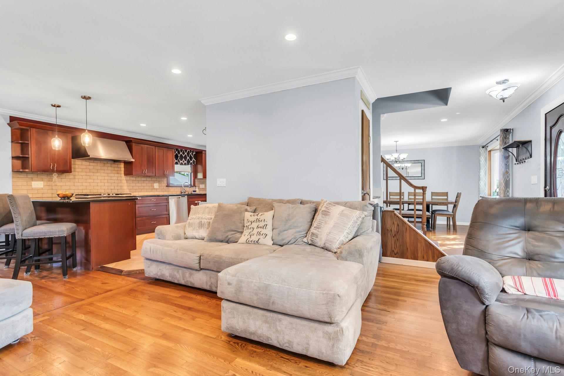 22 Bryce Avenue – For Sale photo 9