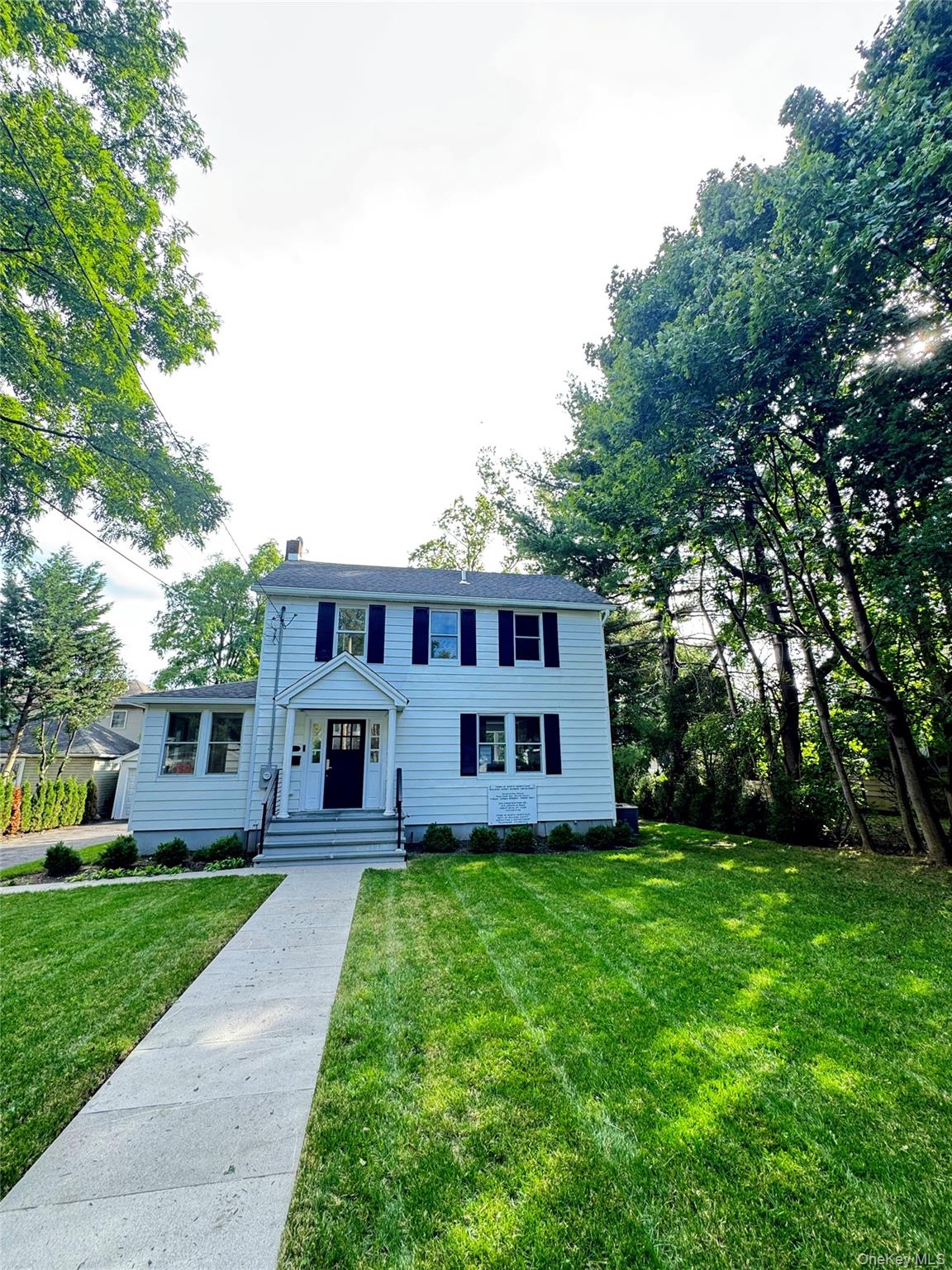 118 Willow Street – For Sale photo 3