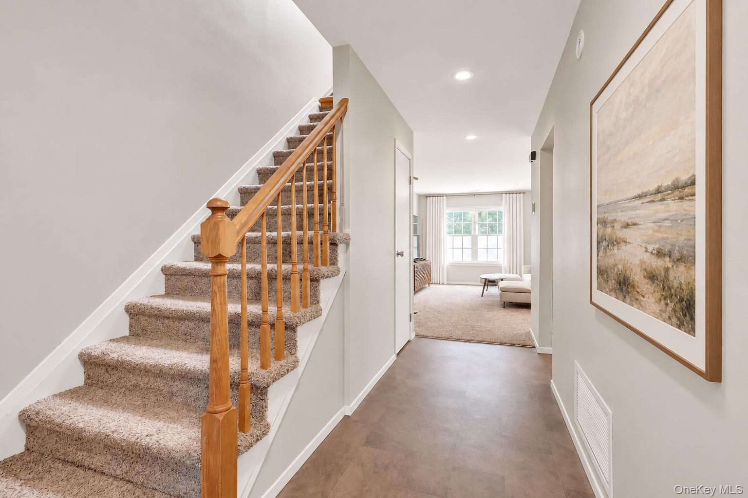 305 Sara Circle – For Sale photo 3
