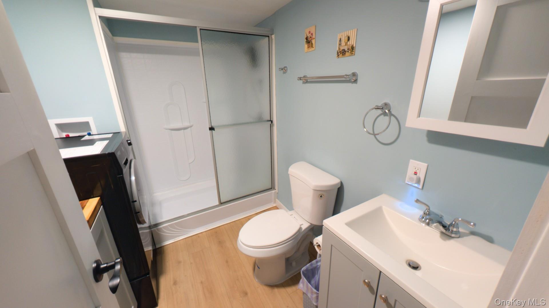 33 Debra Ct. 33 Debra Ct. – For Sale photo 8
