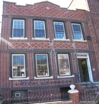 452 Berriman Street – For Rent