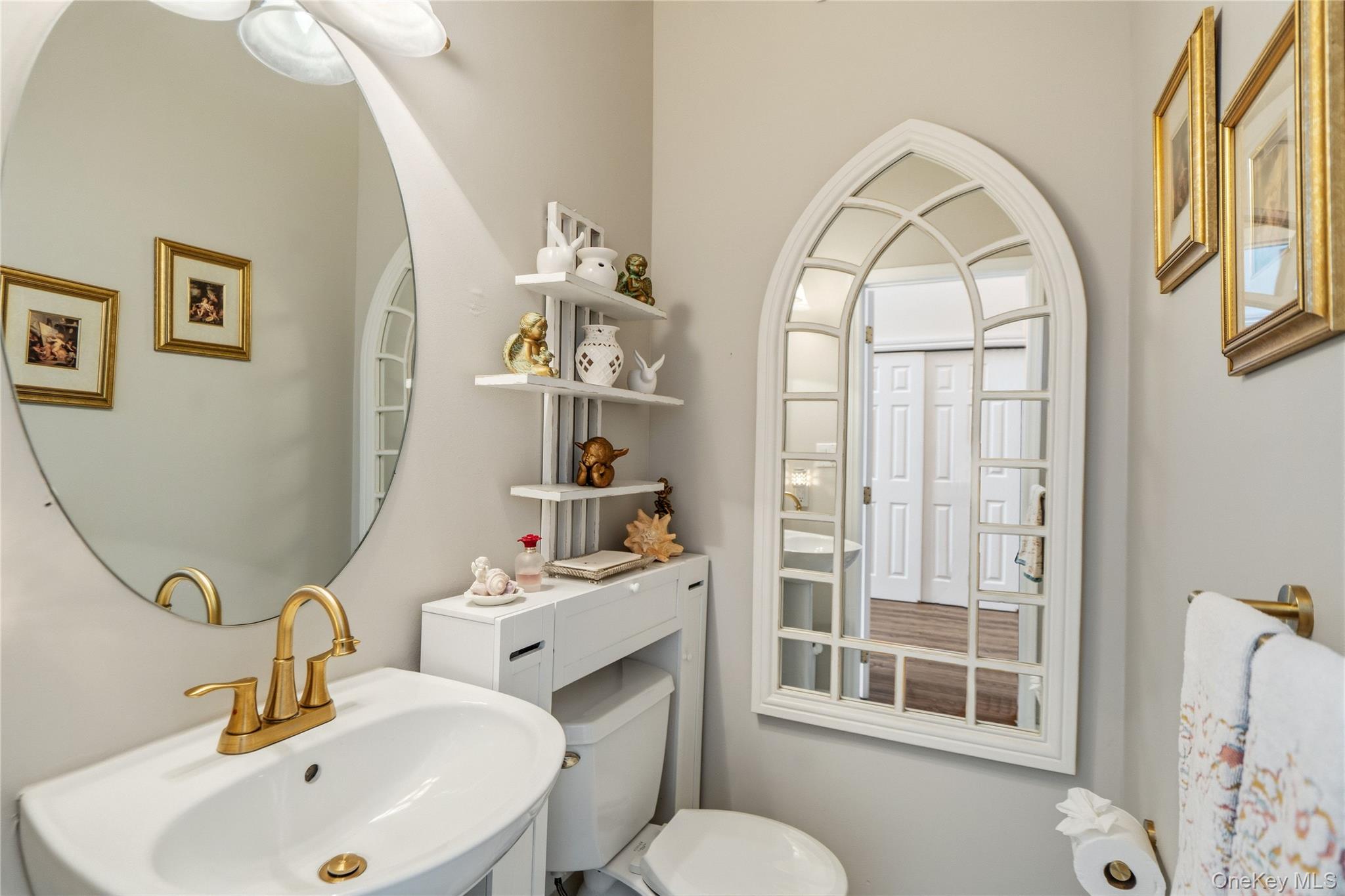 107 Hazelnut Court – For Sale photo 16