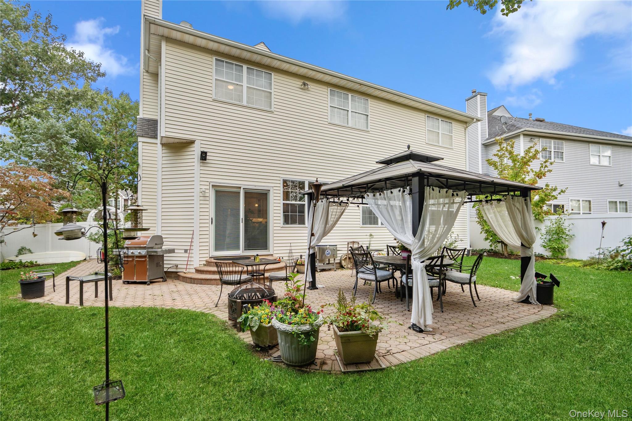 107 Hazelnut Court – For Sale photo 36