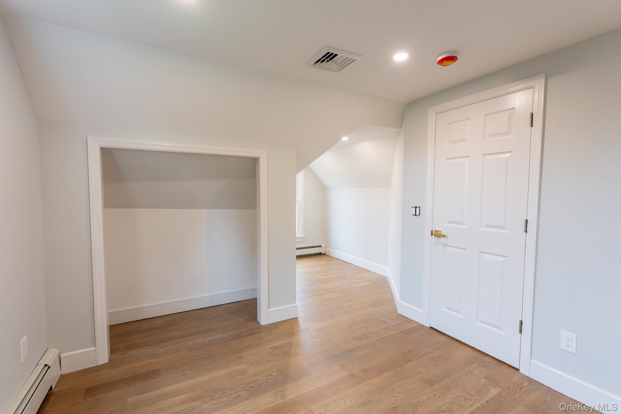 16 Forest Avenue – For Sale photo 28