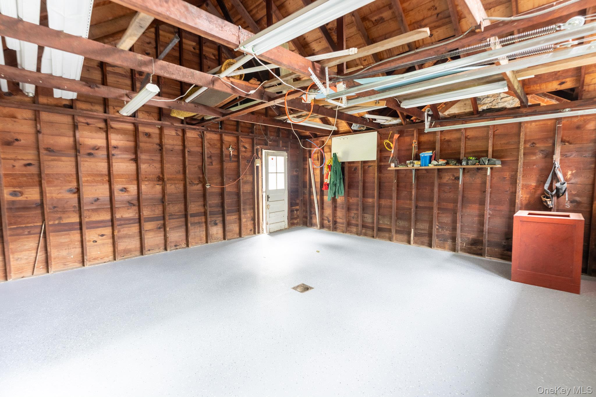 16 Forest Avenue – For Sale photo 47
