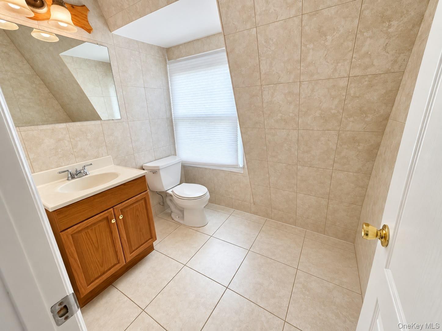 802 Fort Salonga Road – For Rent photo 6