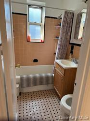 65-15 Yellowstone Blvd, Unit 5H photo 6