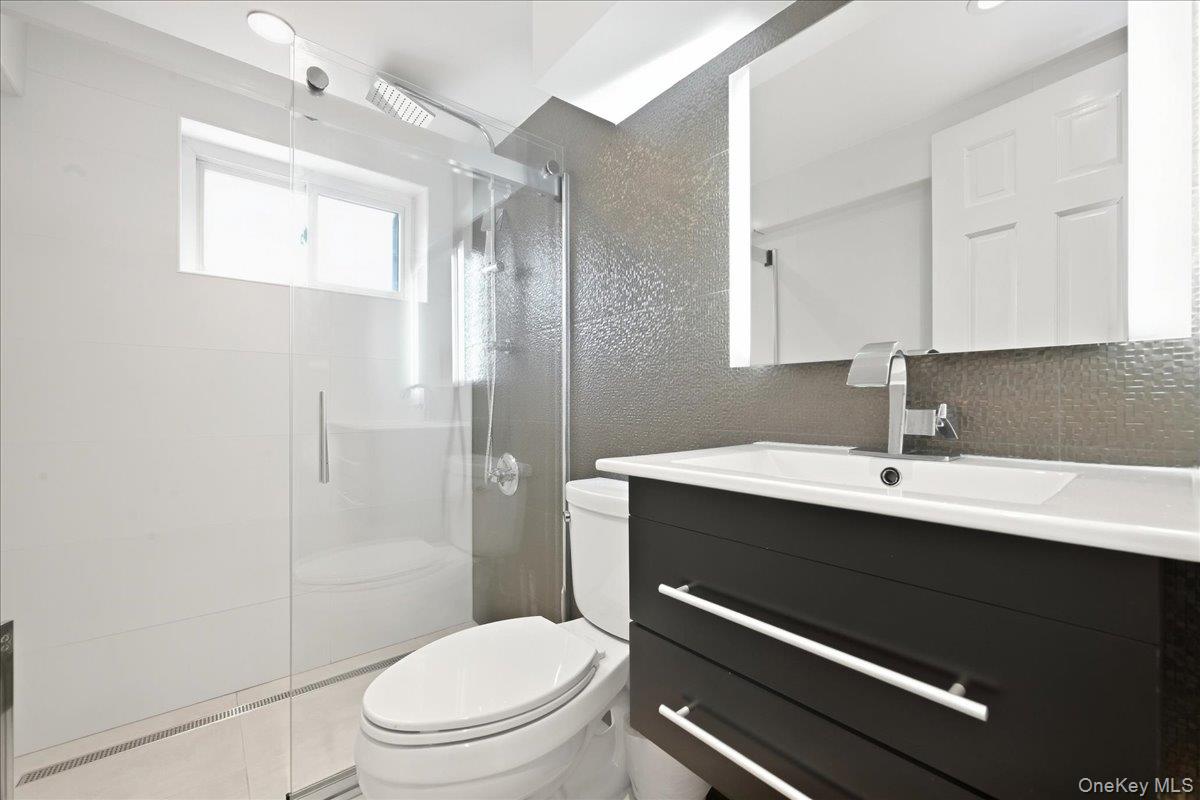 47 Royal Way – For Sale photo 28