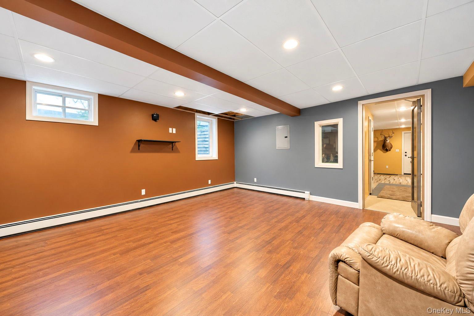344 Barton Avenue – For Sale photo 42