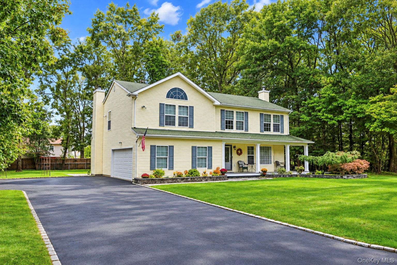 344 Barton Avenue – For Sale photo 2
