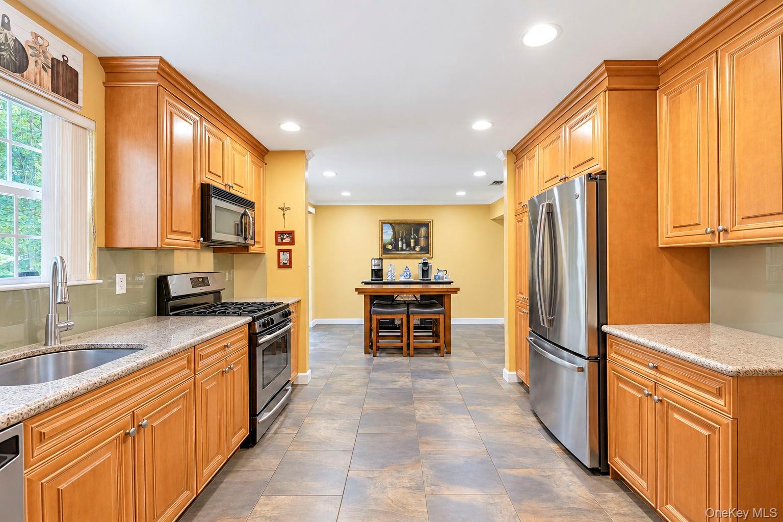 344 Barton Avenue – For Sale photo 20