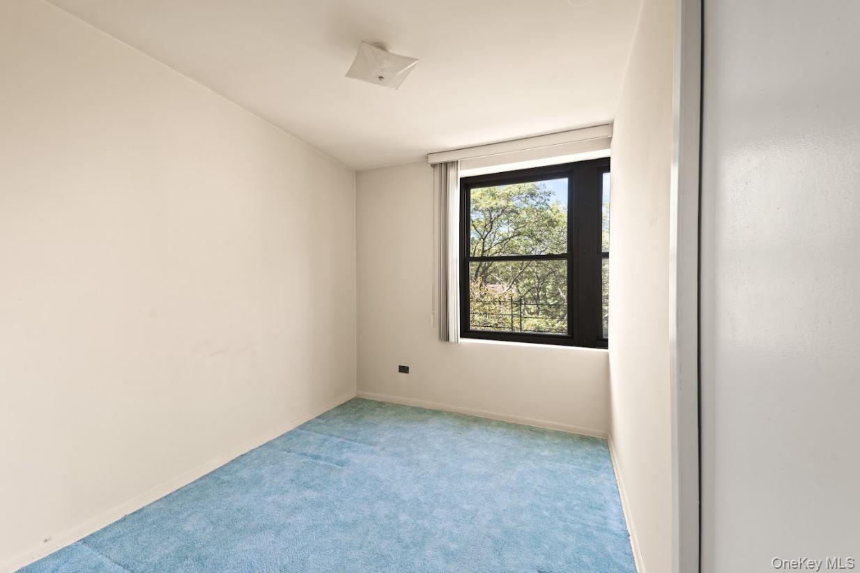 18-75 Corporal Kennedy Street, Unit 3J photo 11