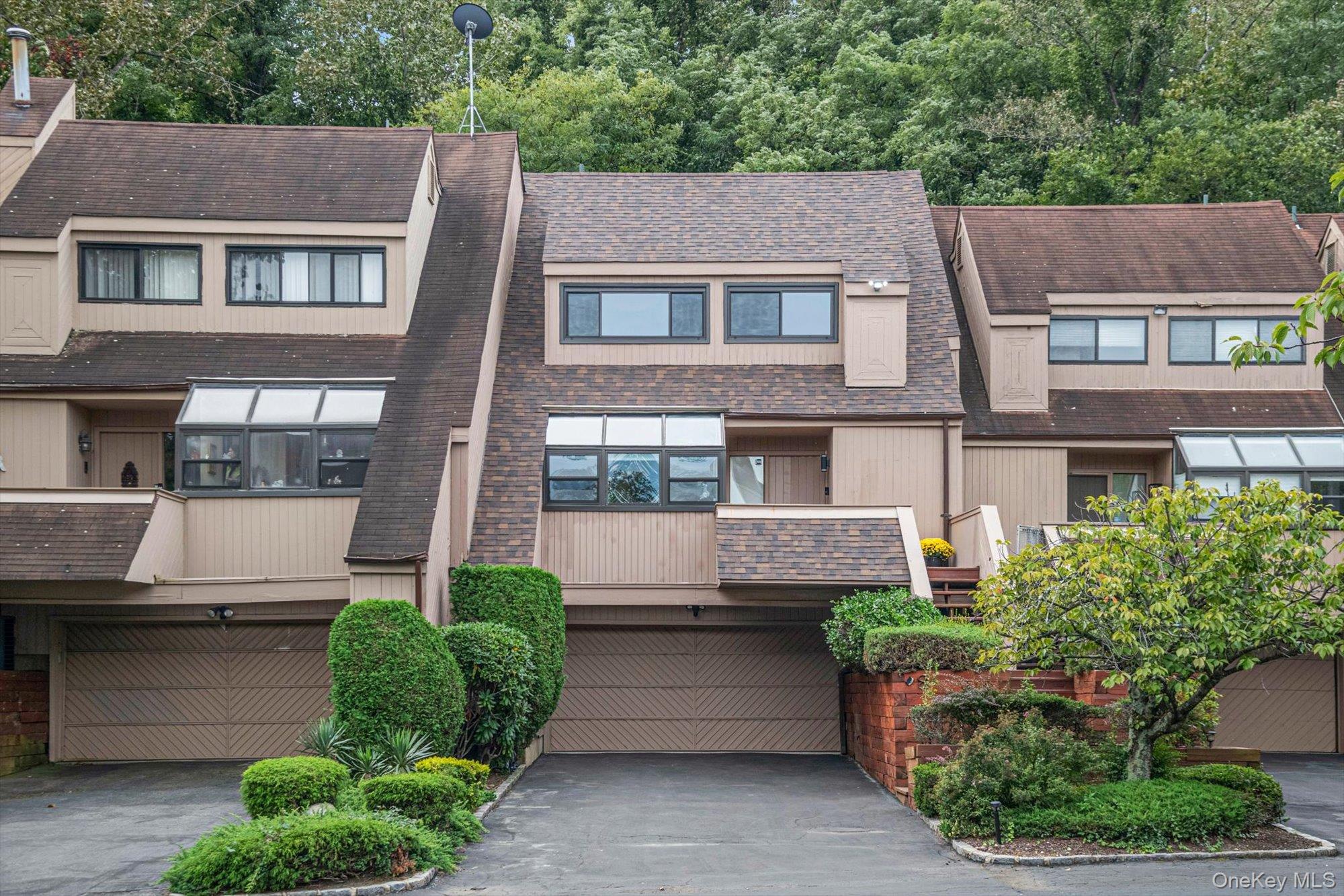 8 John Bean Court – For Sale