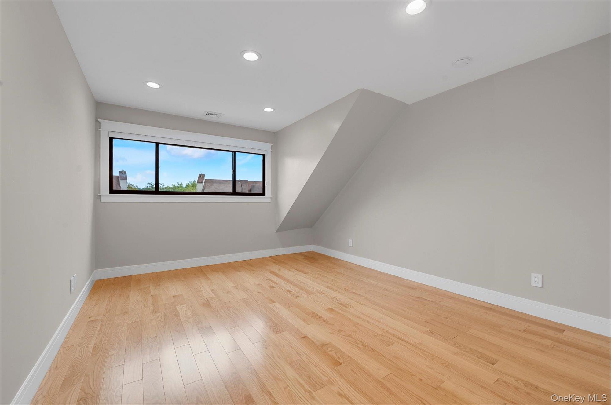 8 John Bean Court – For Sale photo 22