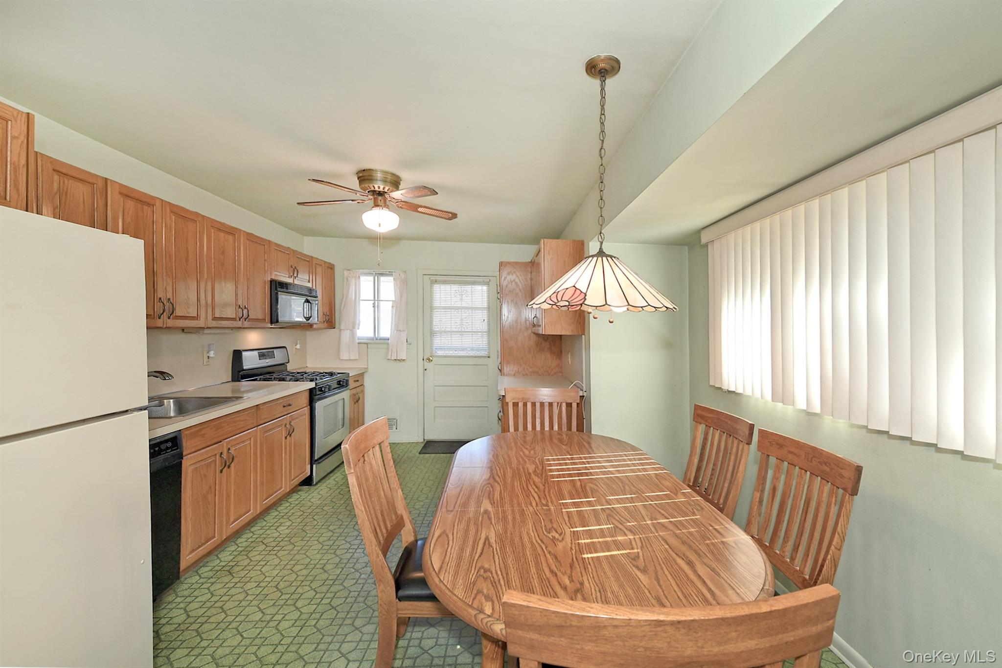 12 Marie Crescent – For Sale photo 10