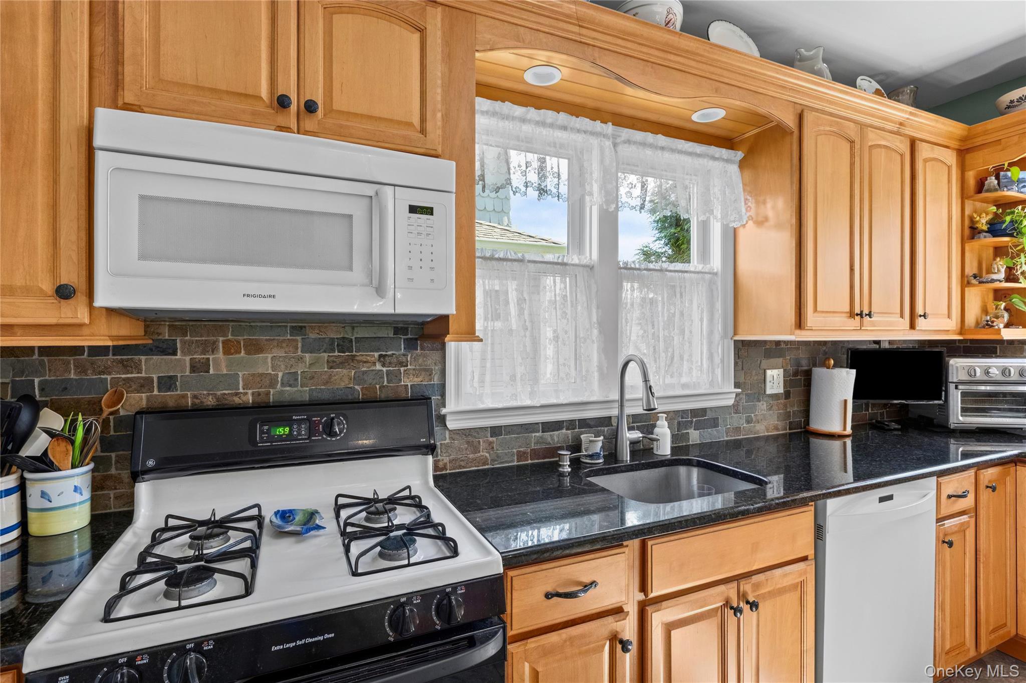 19 Willow Place – For Sale photo 15