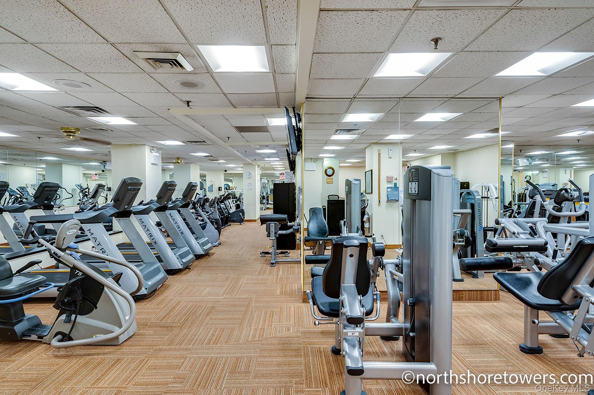 269-10 Grand Central Parkway, Unit 8P photo 25