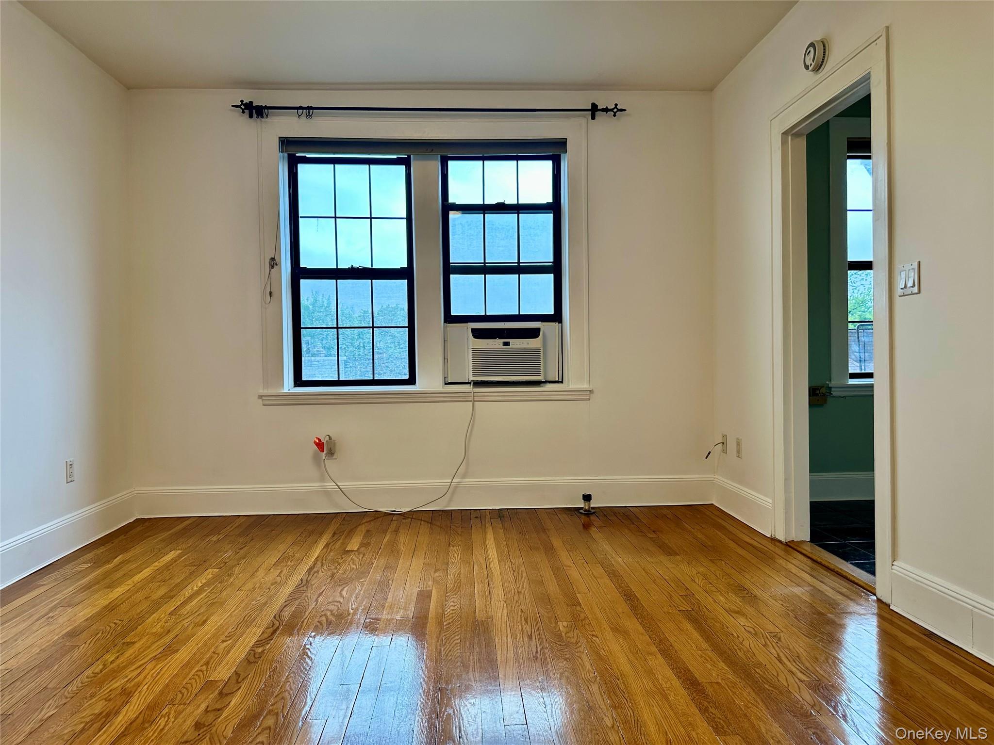 68-36 Burns St, Unit D3 photo 5