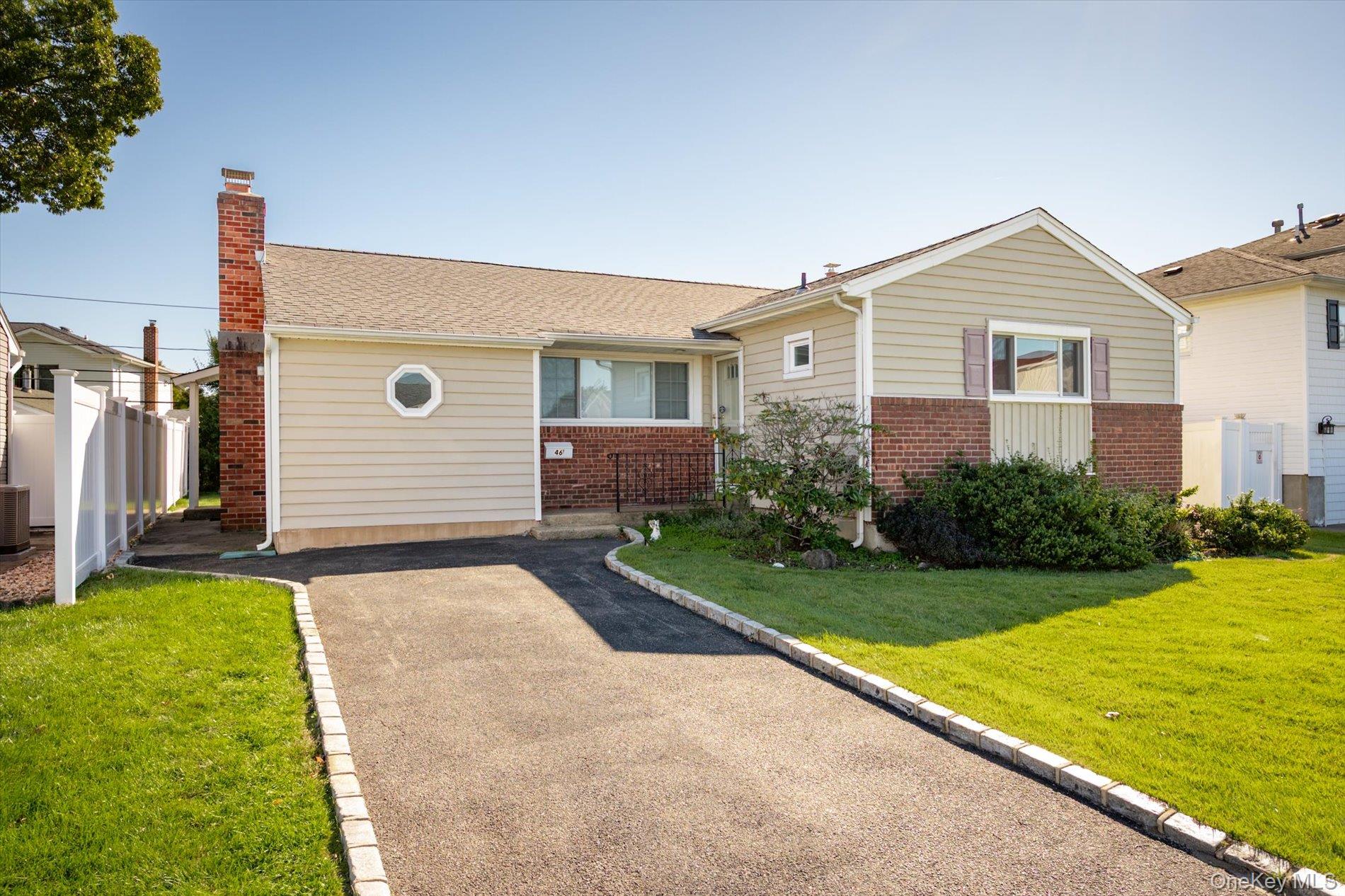 46 Hunter Lane – For Sale