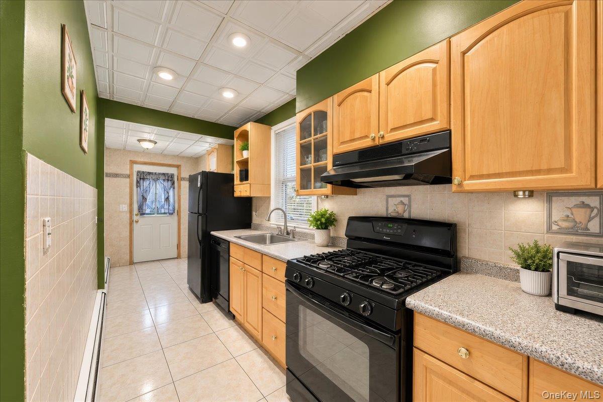3293 Lucerne Street – For Sale photo 9