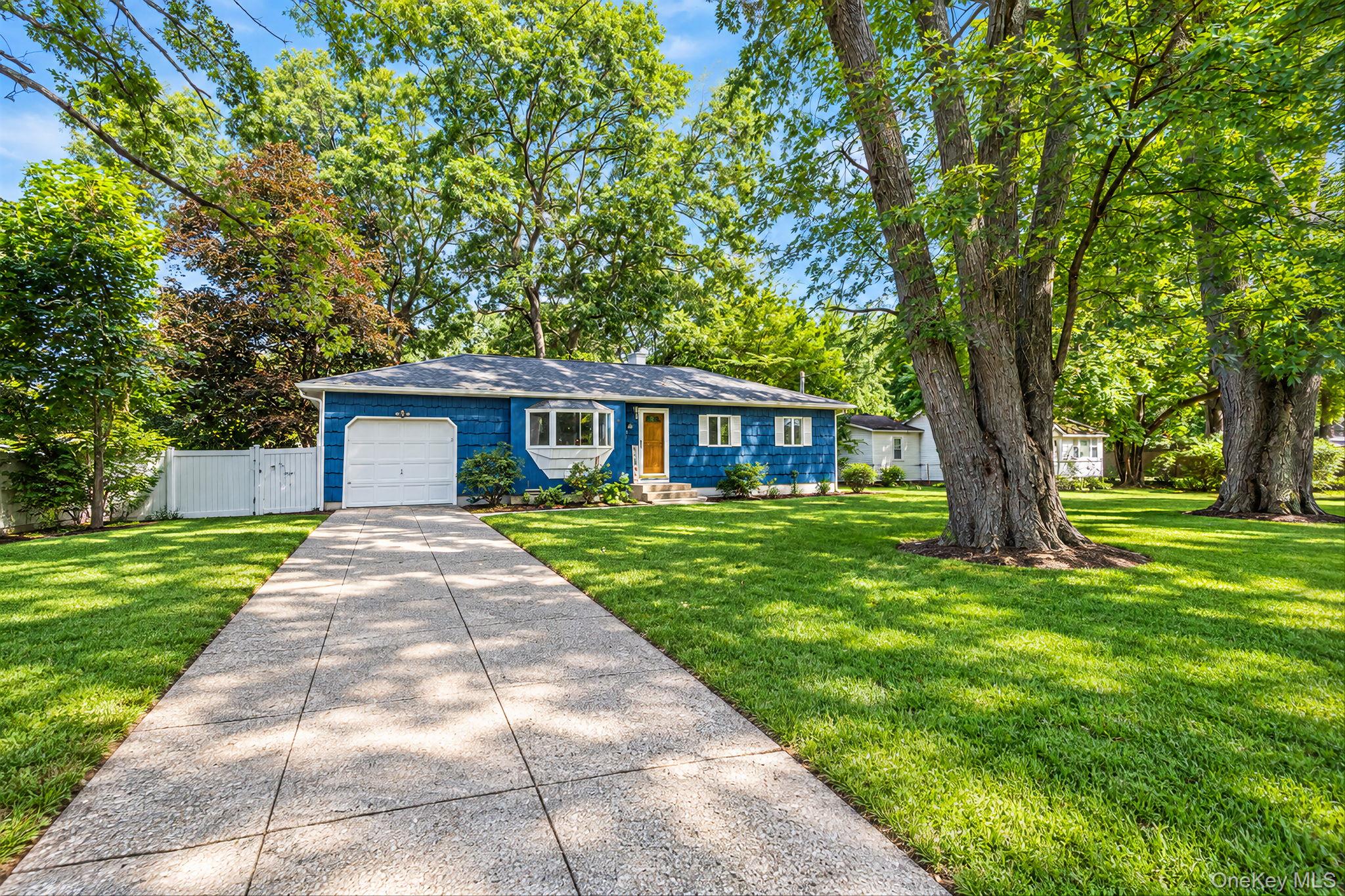 45 Spruce Street – For Sale photo 3