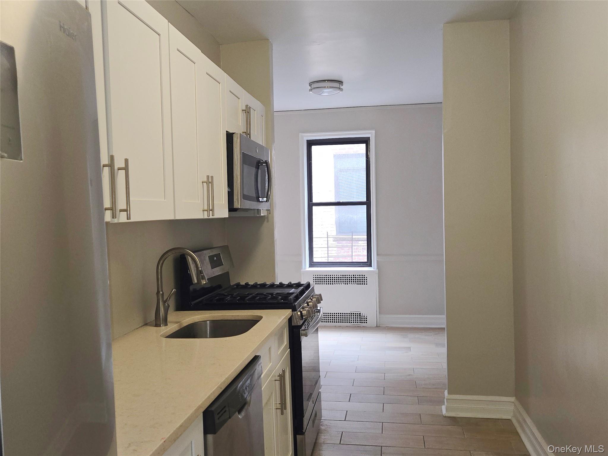 55 E 190th Street, Unit 45 photo 8