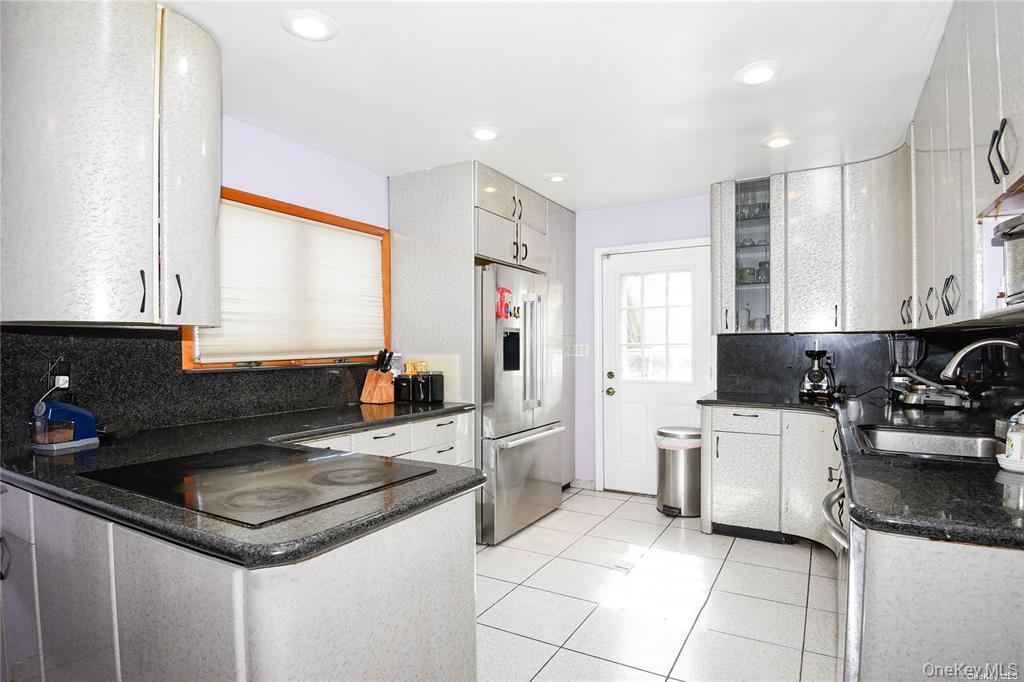 65 Sylvia Lane – For Rent photo 25