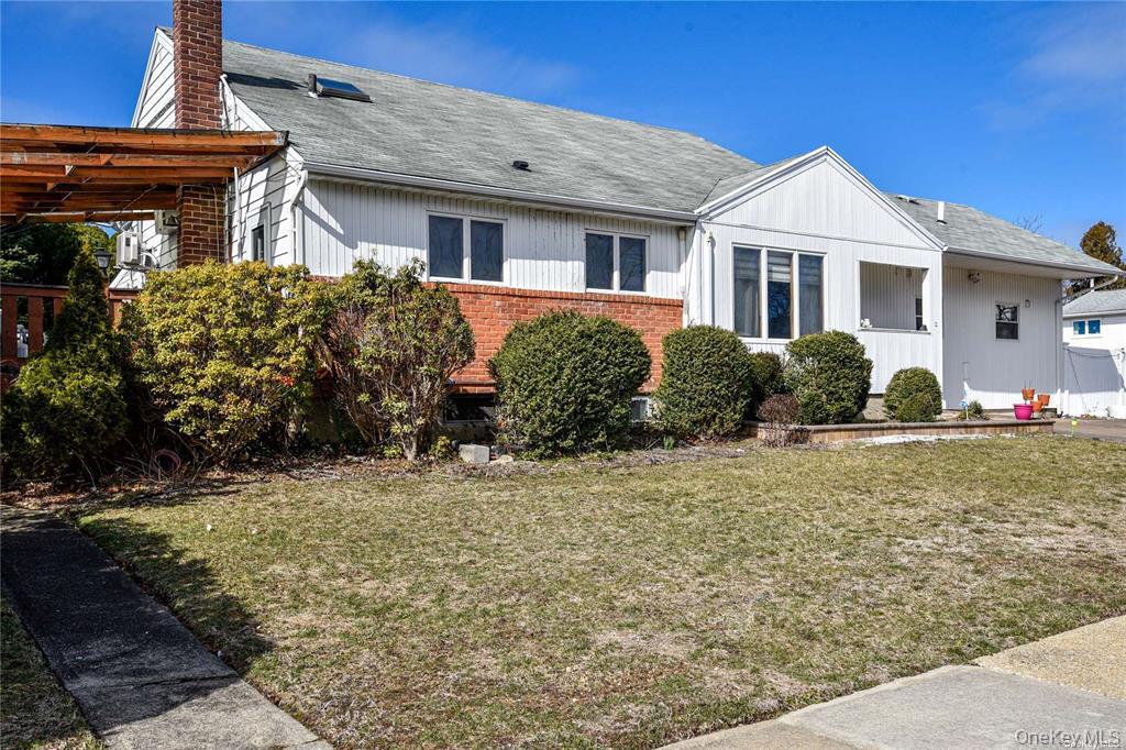 65 Sylvia Lane – For Rent photo 2