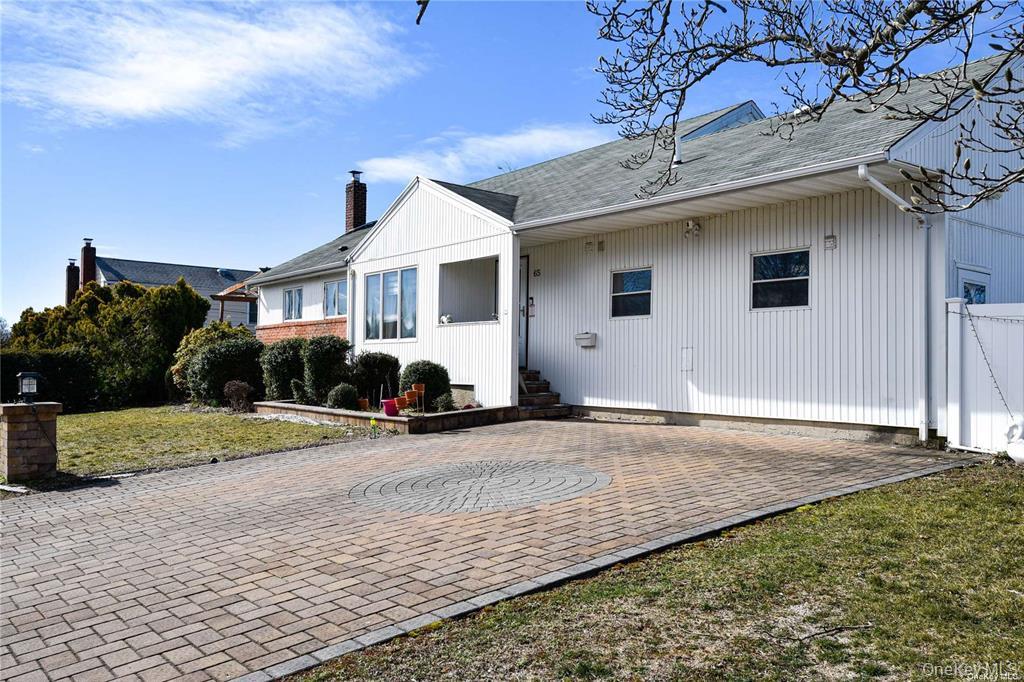 65 Sylvia Lane – For Rent photo 6