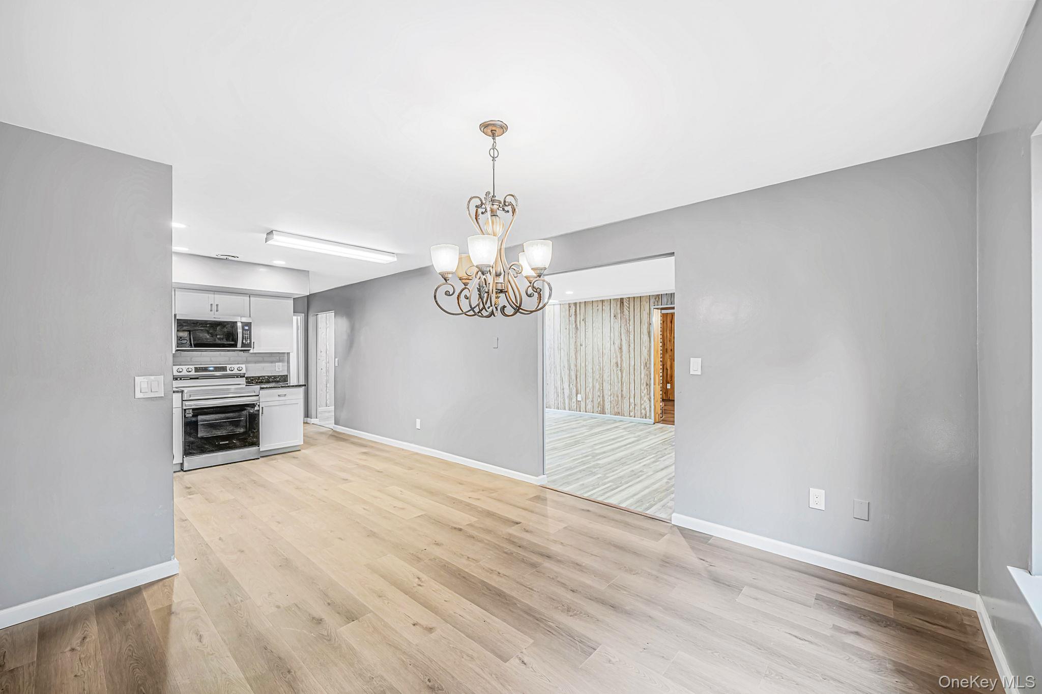 415 Clubhouse Court, Unit 51 photo 10