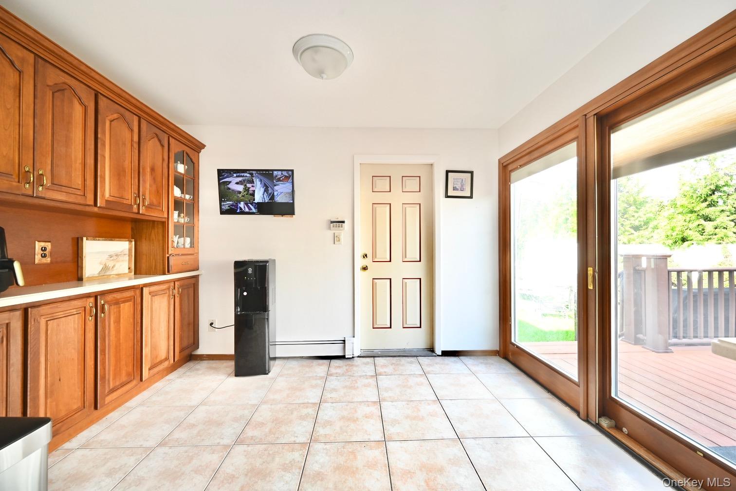 371 N Iowa Avenue – For Sale photo 11
