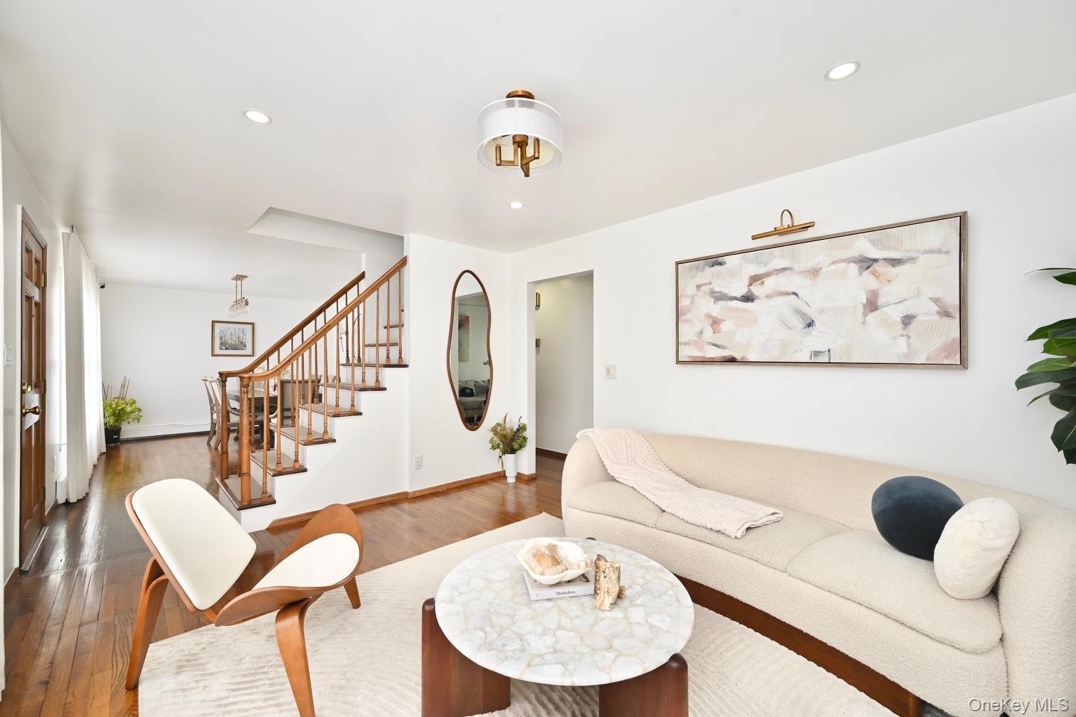 371 N Iowa Avenue – For Sale photo 5