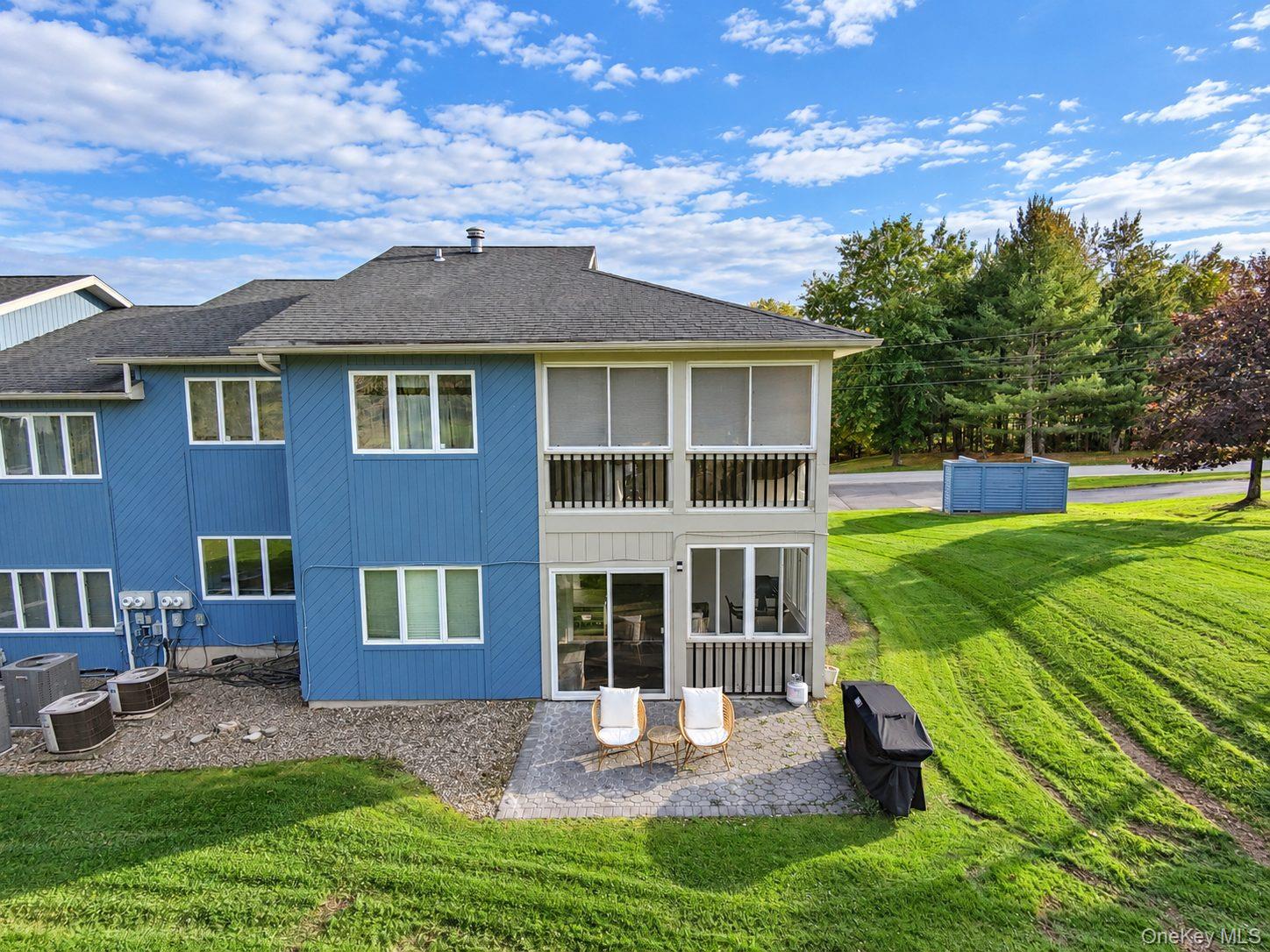 432 Villa Roma Road, Unit 2A photo 4