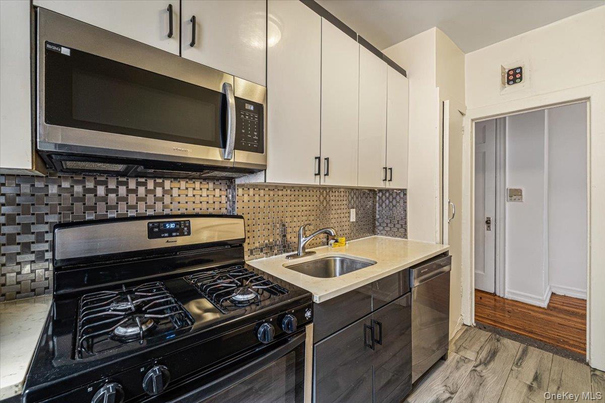 2186 Cruger Avenue, Unit 4B photo 10