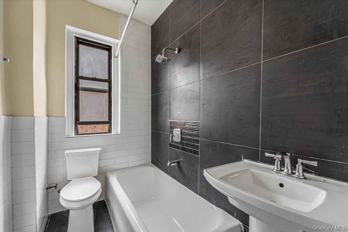 2186 Cruger Avenue, Unit 4B photo 15
