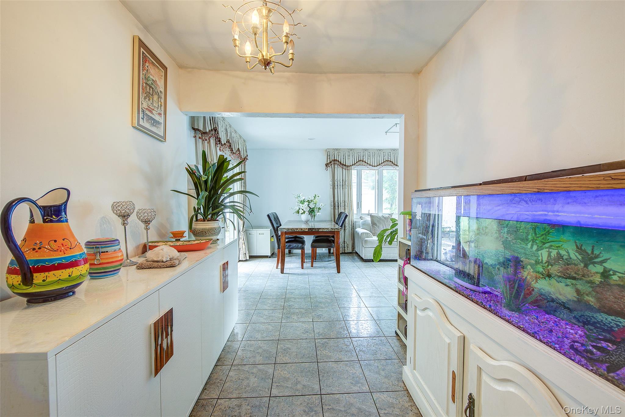10 Belmont Circle – For Sale photo 9