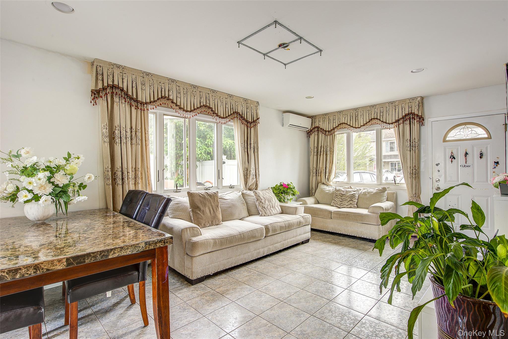 10 Belmont Circle – For Sale photo 5