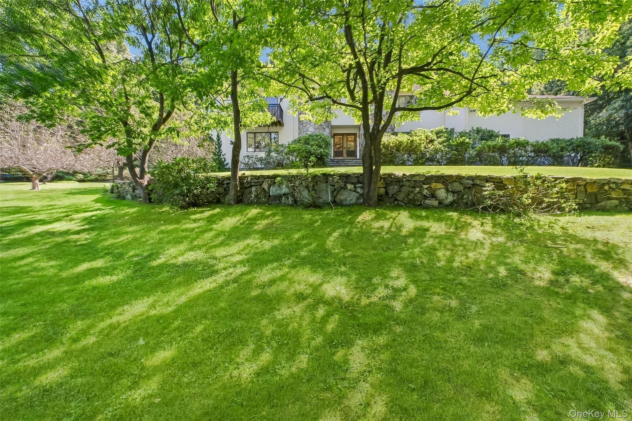 2054 Quaker Ridge Road – For Sale photo 2